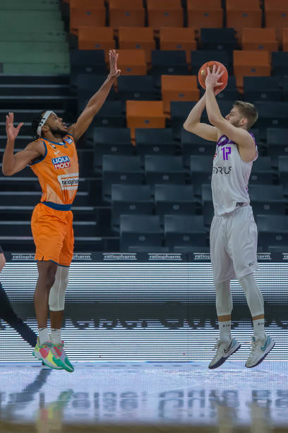 数据对比 数据对比