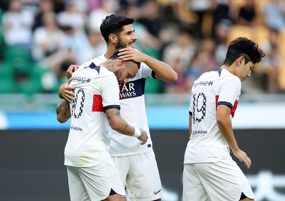 人性化的策 人性化的策