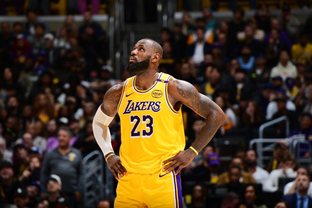 让张本在更 让张本在更